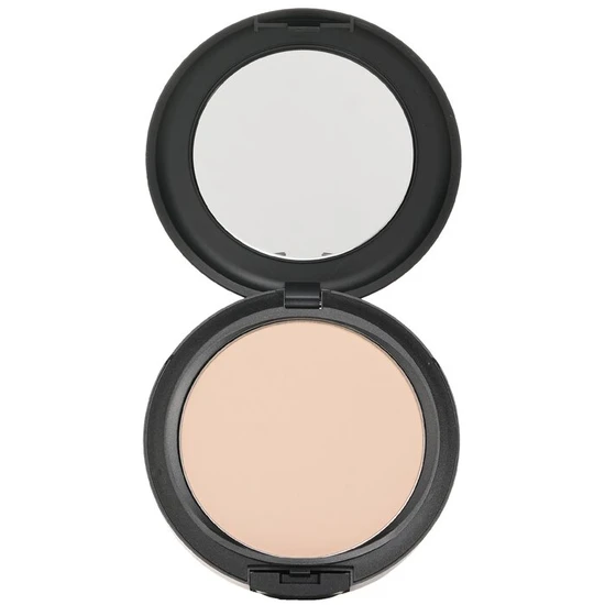 MAC Studio Fix Powder Plus Foundation NC20